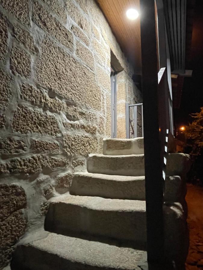 Casa Do Forno D'Aldeia Lägenhet Moucos Exteriör bild